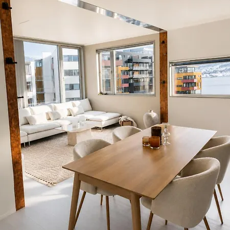 Penthouse In Apartment